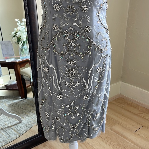 Size 6 very light gray-blue tank strap fully beaded midi by Abby Paris, like new - Picture 3 of 7